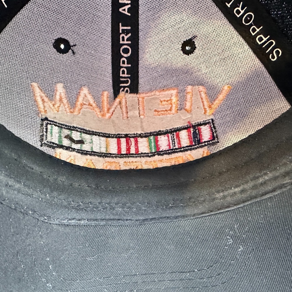 Vietnam Veteran Black Cap Hat Ribbons Metal 1960- Emblem Embroidered NEW w/ Tag - Picture 10 of 14